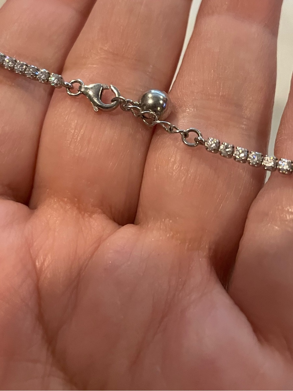 Pretty Crystal Dainty Tennis Bracelets Women Jewelry 7.5 in & 8 in - Picture 5 of 9